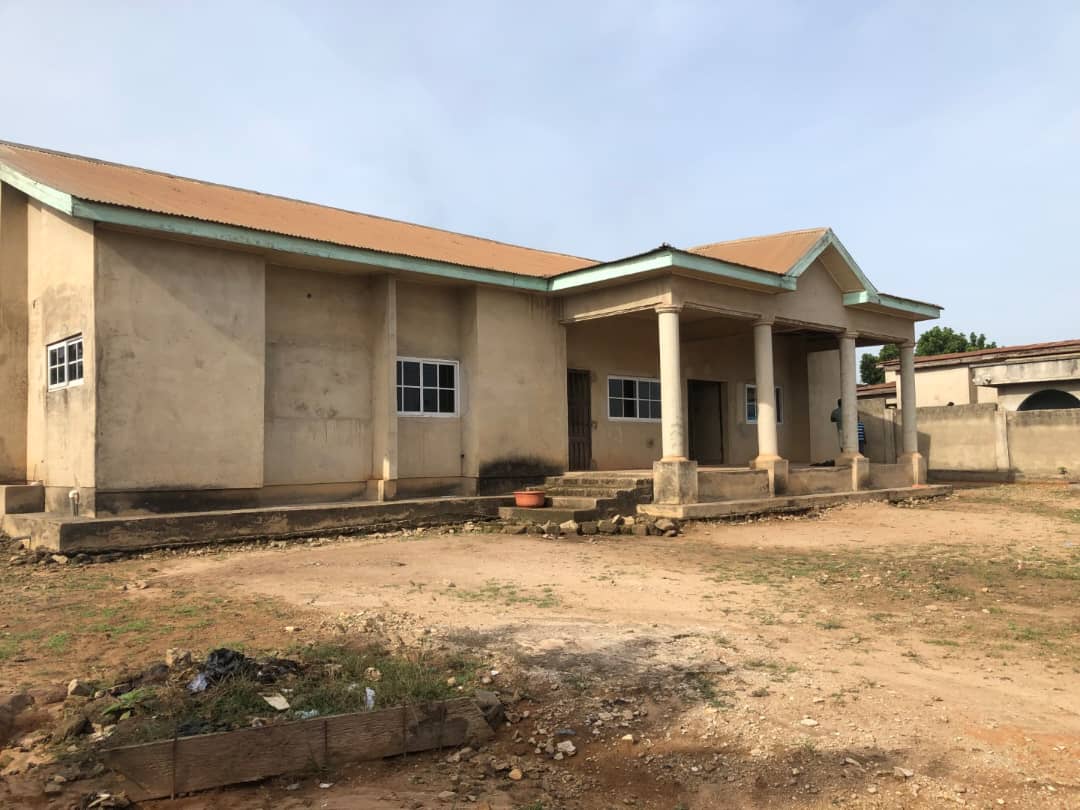 Partly-completed house - Kumasi, Edwenasi
